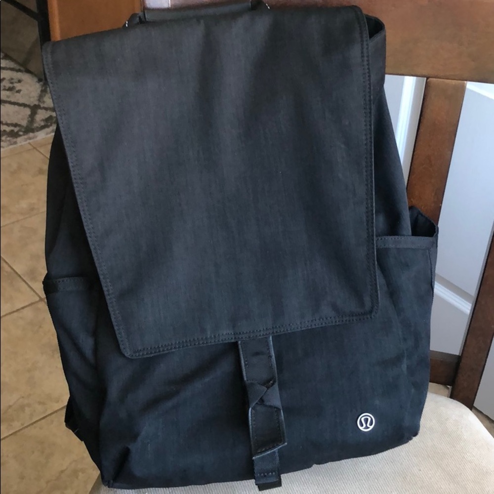 Lululemon Urbanite backpack